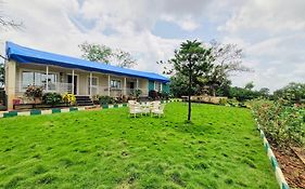 Greenwood 10 Min Frm Trimbakeshwar Scenic Farmstay